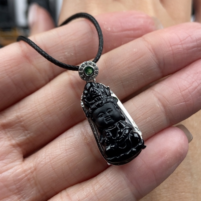 【闪购商品】翡翠颈饰银S925镶嵌宝宝佛