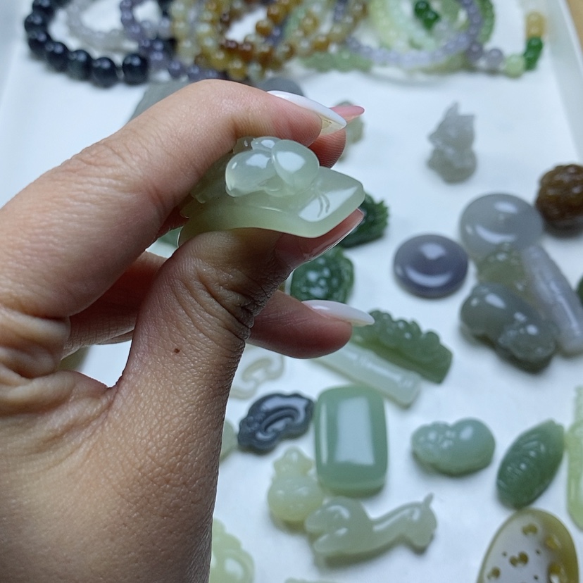 【闪购商品】和田玉颈饰未镶嵌小*