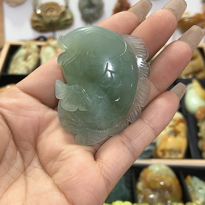 蛇纹石玉挂件未镶嵌