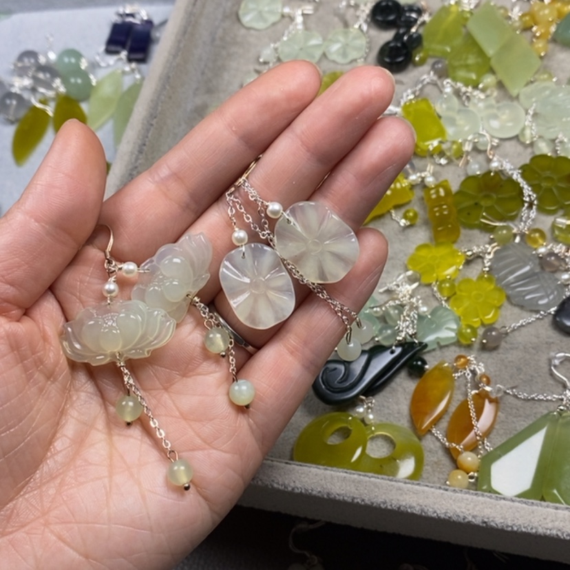 【闪购商品】蛇纹石玉挂件耳饰耳环项链未镶嵌