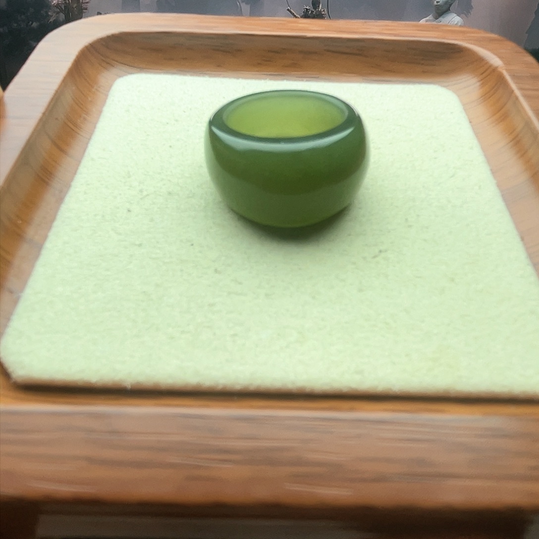 和田玉戒指未镶嵌深湖水绿馒头16-17号