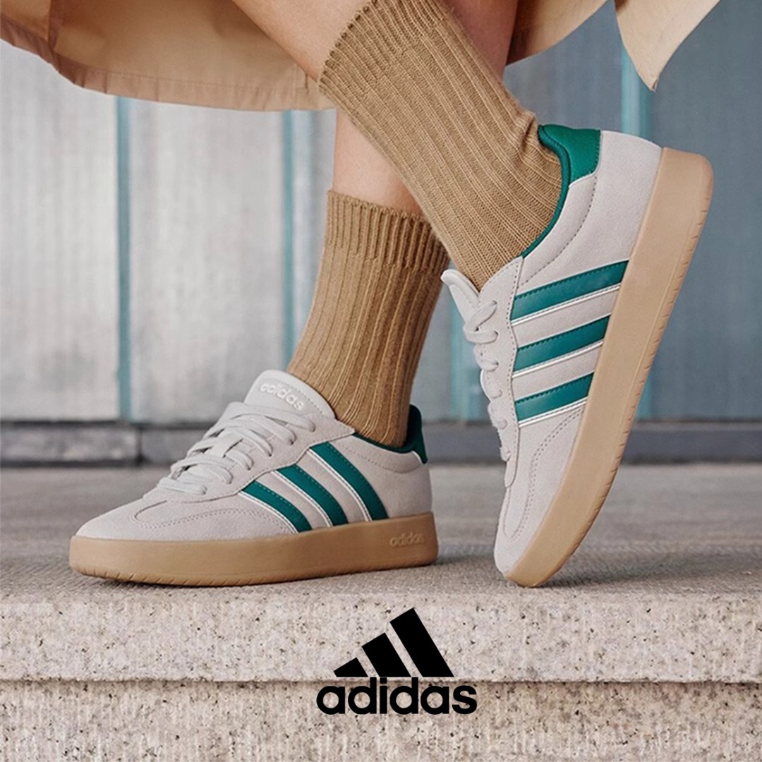 Adidas阿迪达斯--百搭旅游鞋女子运动德训鞋「T头鞋」板鞋JP7106