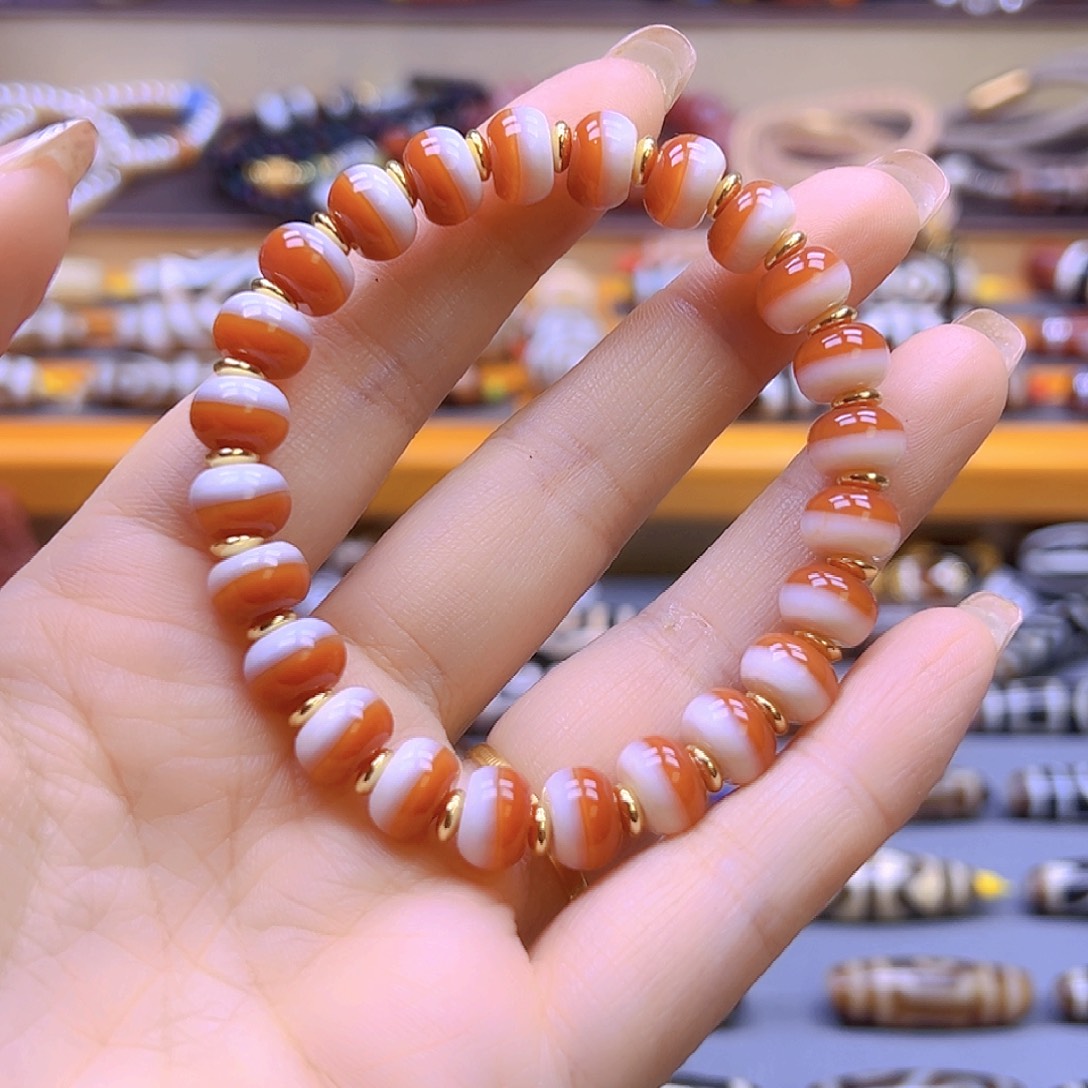 K***i玛瑙/玉髓未镶嵌颈饰