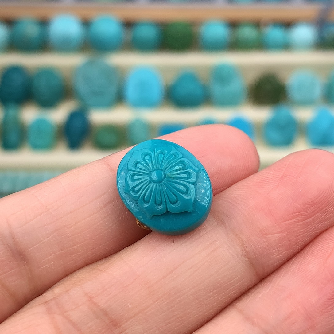 未镶嵌绿松石珠宝奇石