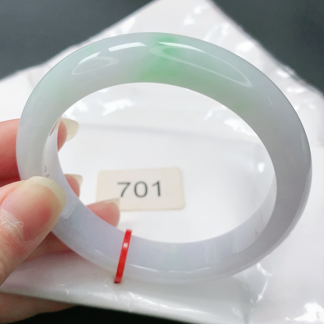 翡翠手镯未镶嵌缅甸天然A货翡翠