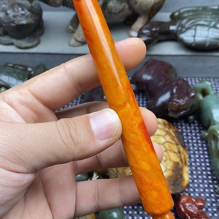 未镶嵌蛇纹石玉颈饰