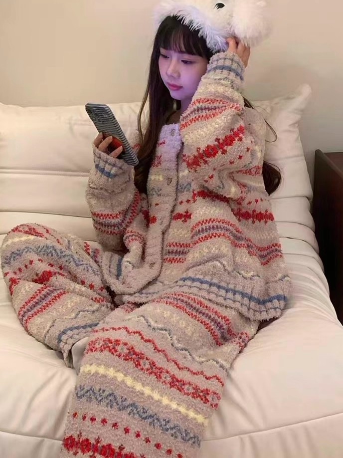 睡衣女款2025秋冬新款半边绒费尔岛保暖长袖可外穿家居服两件套