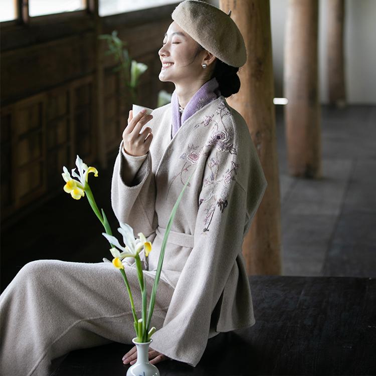 牧衣游原创进口双面呢手工刺绣短外套新款高端时尚毛呢外套 茶梦