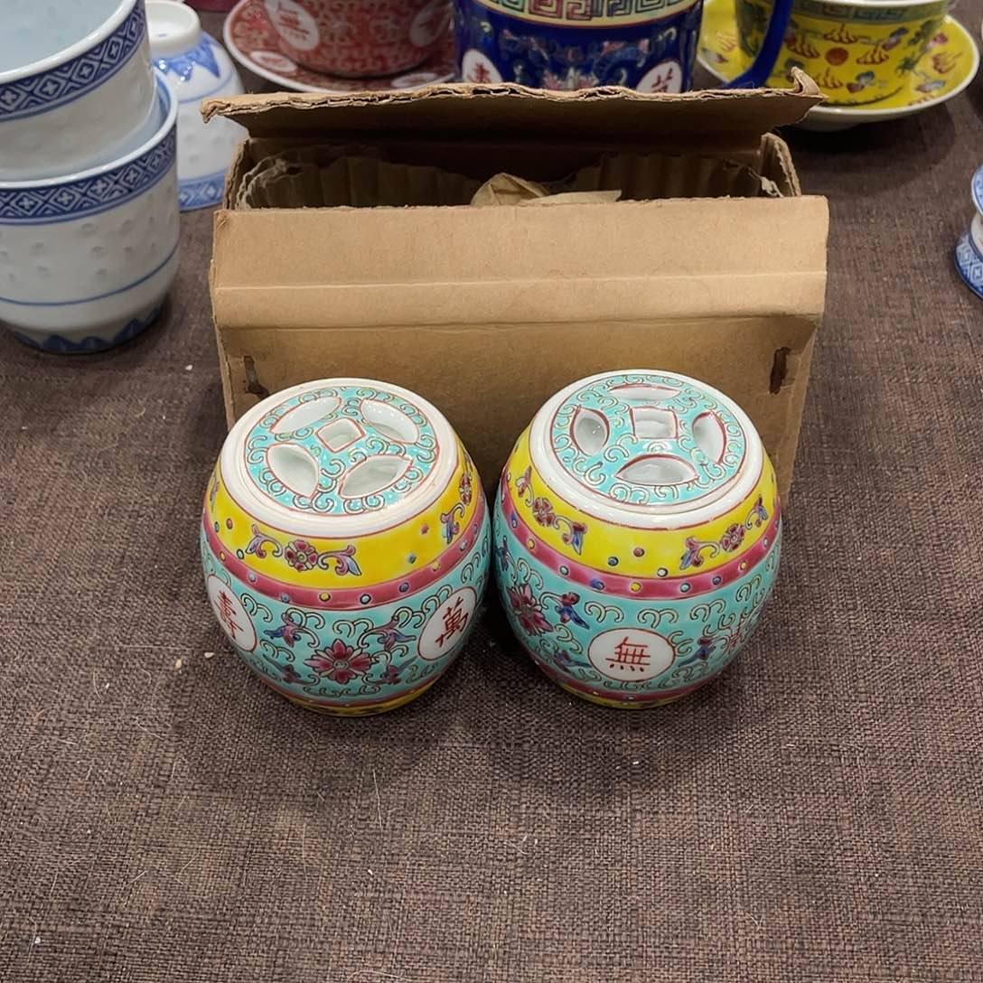 瓷片景德镇粉彩万寿宝珠罐