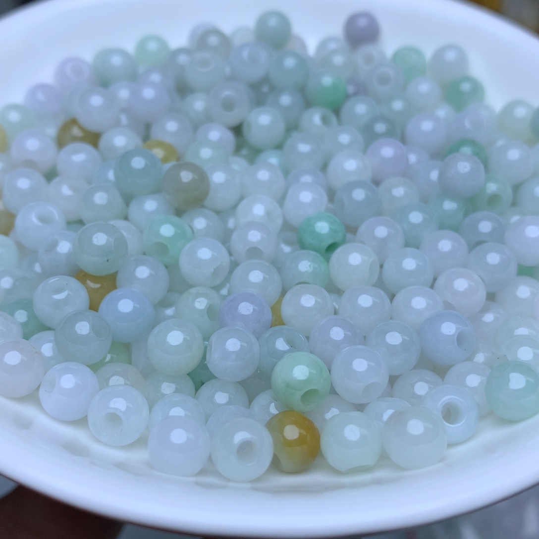 【闪购商品】翡翠手链未镶嵌卡6绿白大孔珠100个