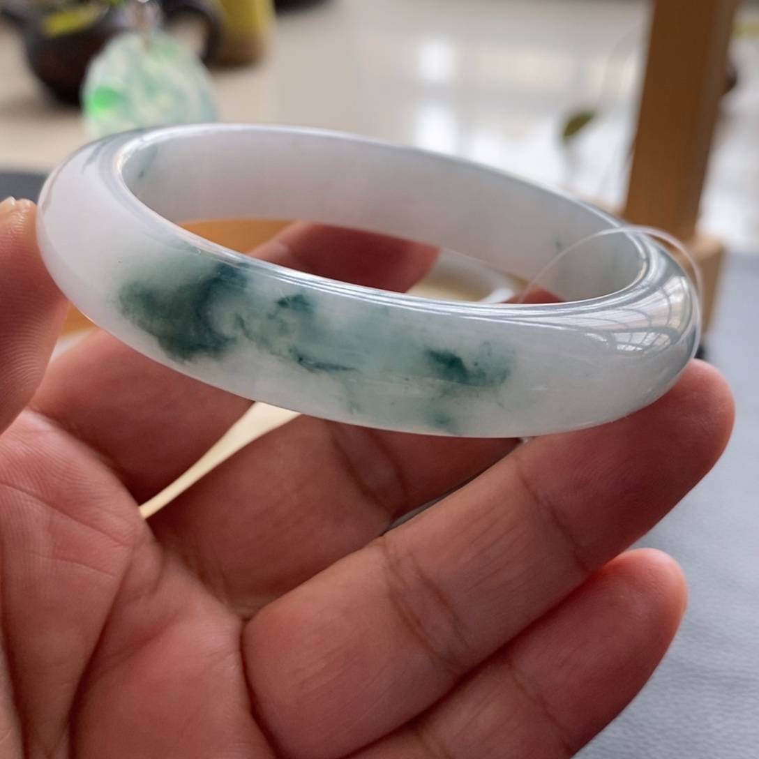 翡翠未镶嵌手镯天然翡翠手镯