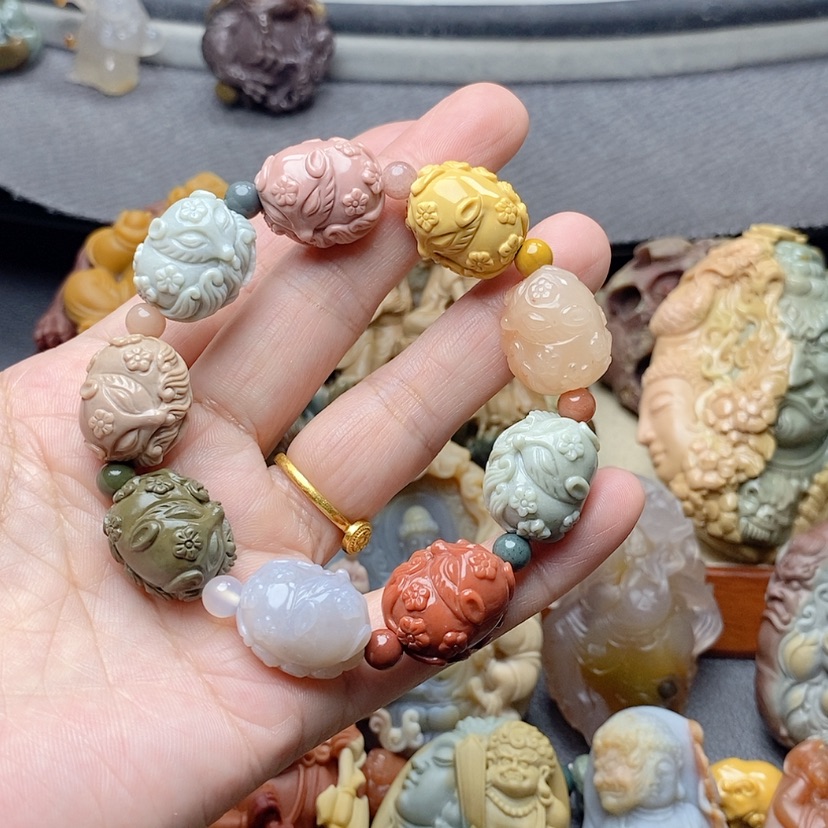 【闪购商品】定制石英质玉吊坠未镶嵌