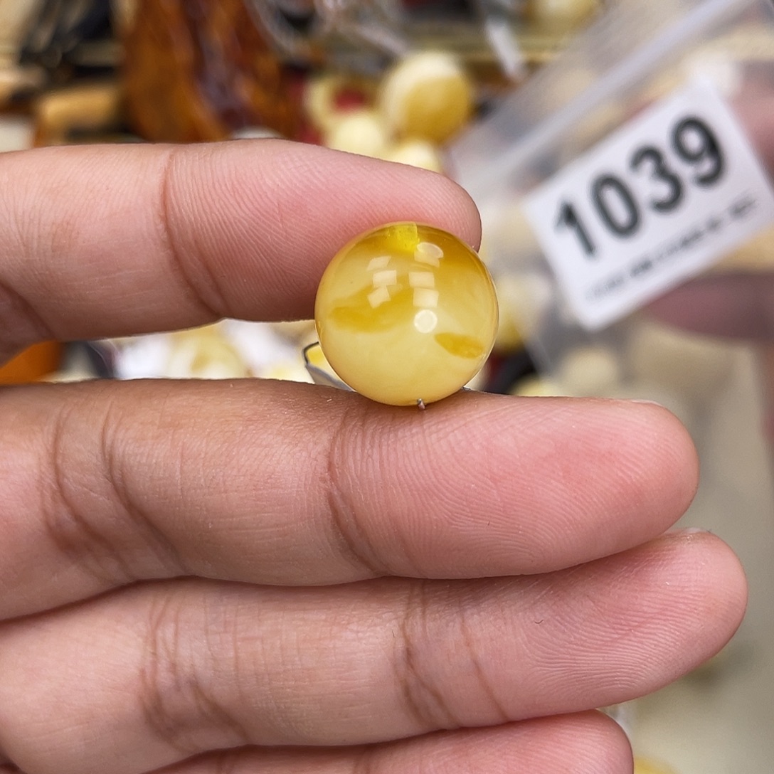 蜜蜡未镶嵌珠宝奇石粉14.5
