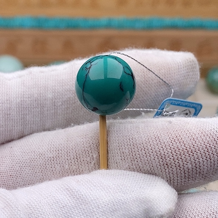 E***s绿松石未镶嵌珠宝奇石