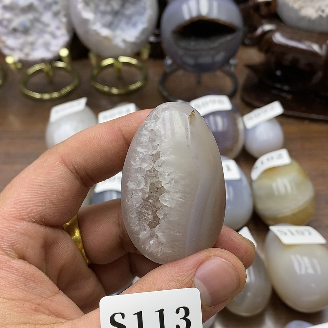 玛瑙/玉髓珠宝奇石未镶嵌