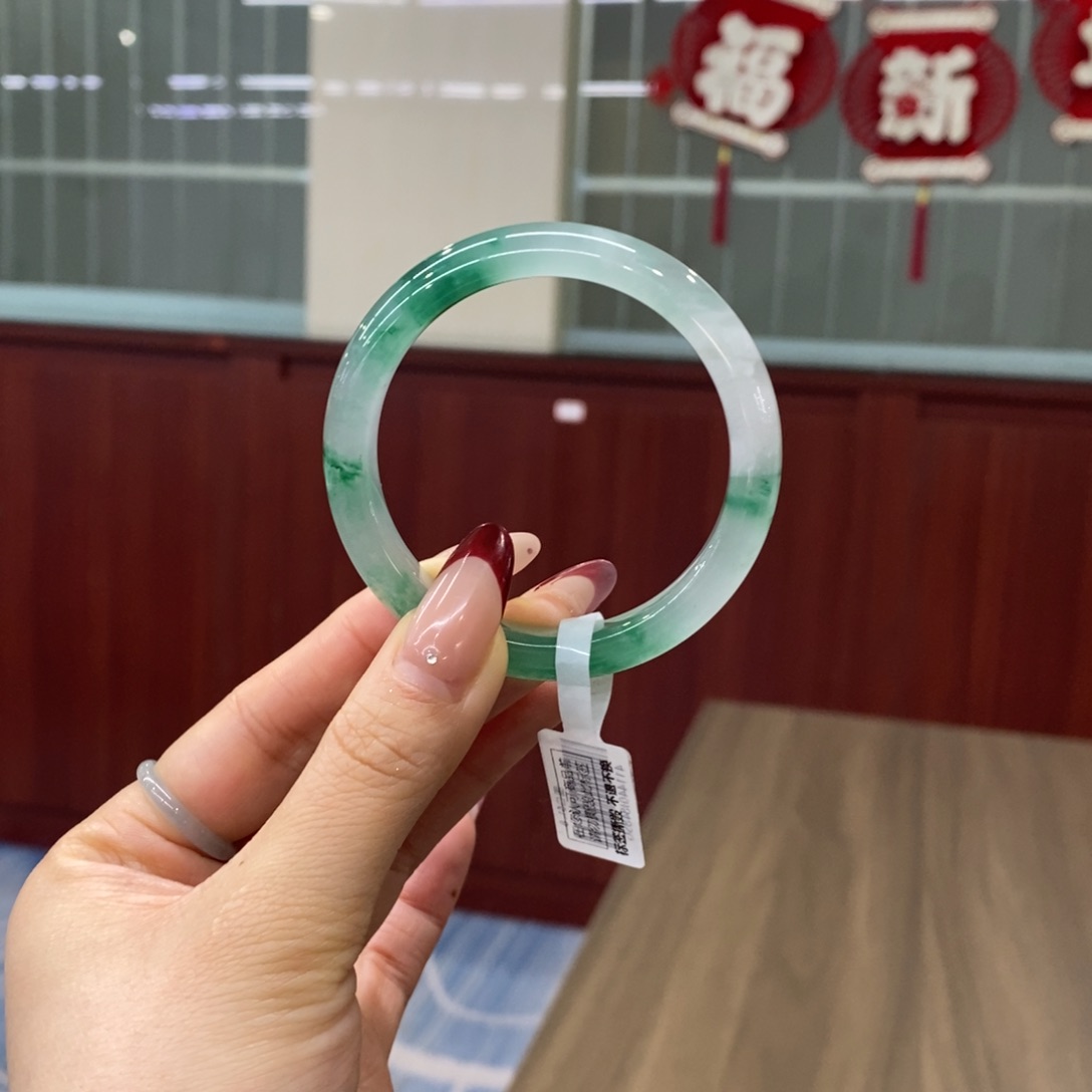 石英质玉手镯合金