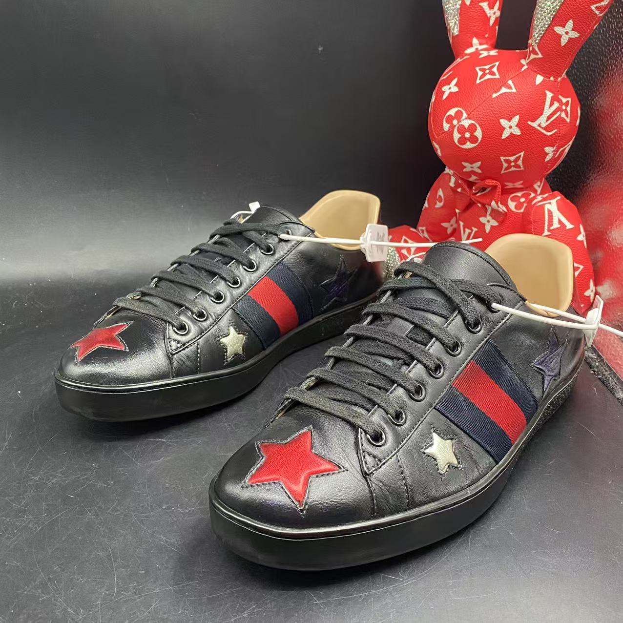 95新 GUCCI/古驰 【聚星福利】ACE系列黑色五角星板鞋41欧码ddm1861