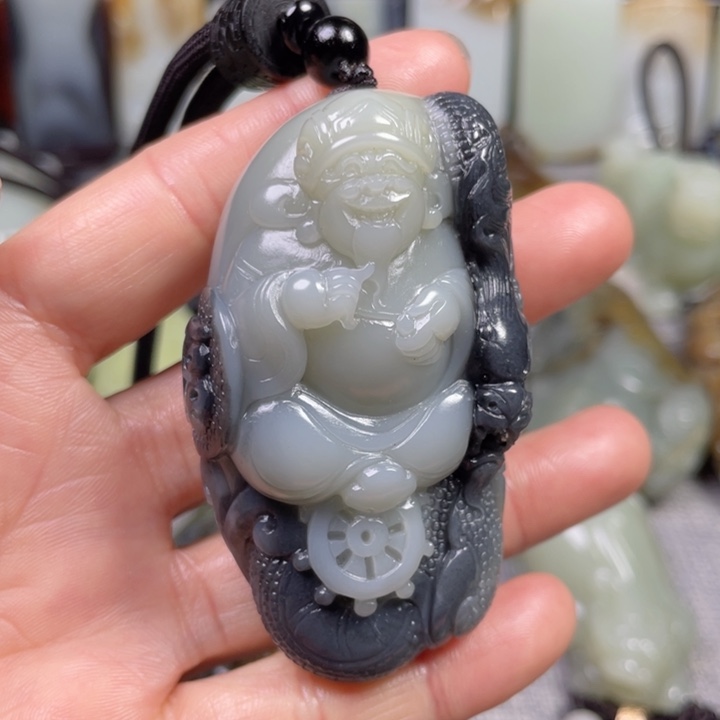 高***恒和田玉未镶嵌挂件