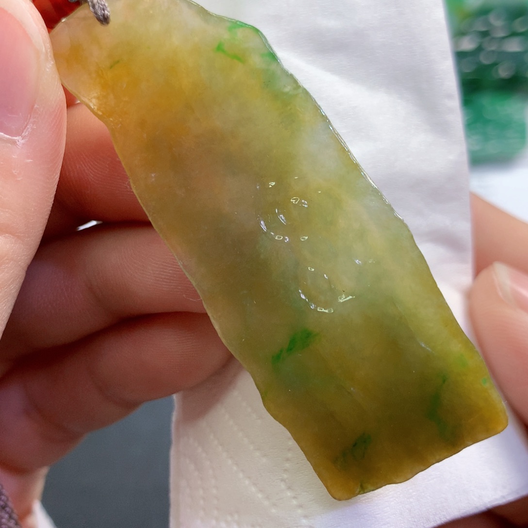 【闪购商品】翡翠吊坠(不含链)未镶嵌