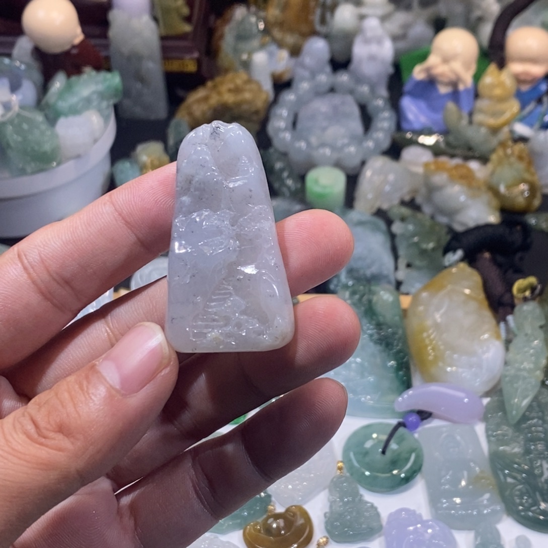 翡翠未镶嵌吊坠(不含链)山水