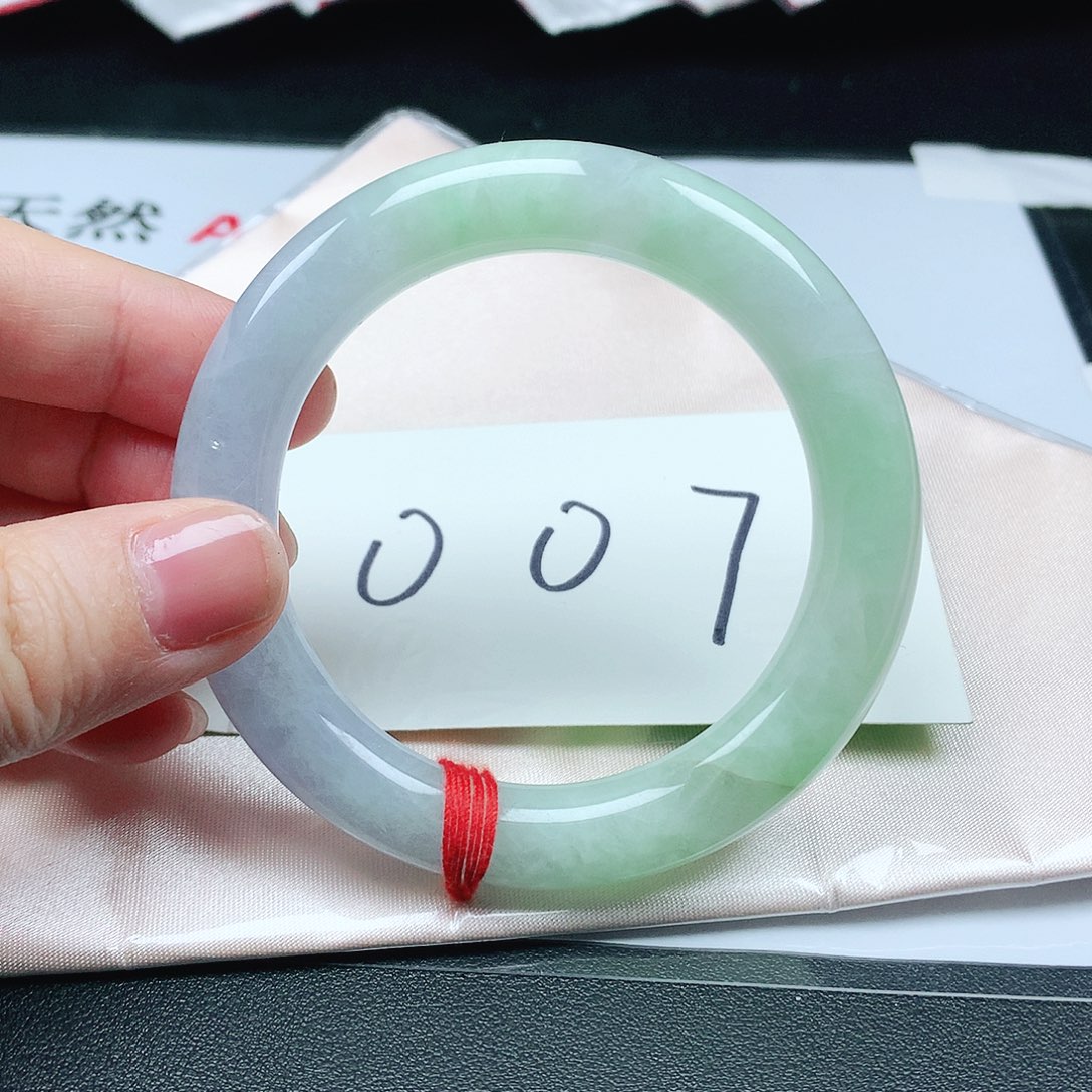 翡翠手镯未镶嵌圈57