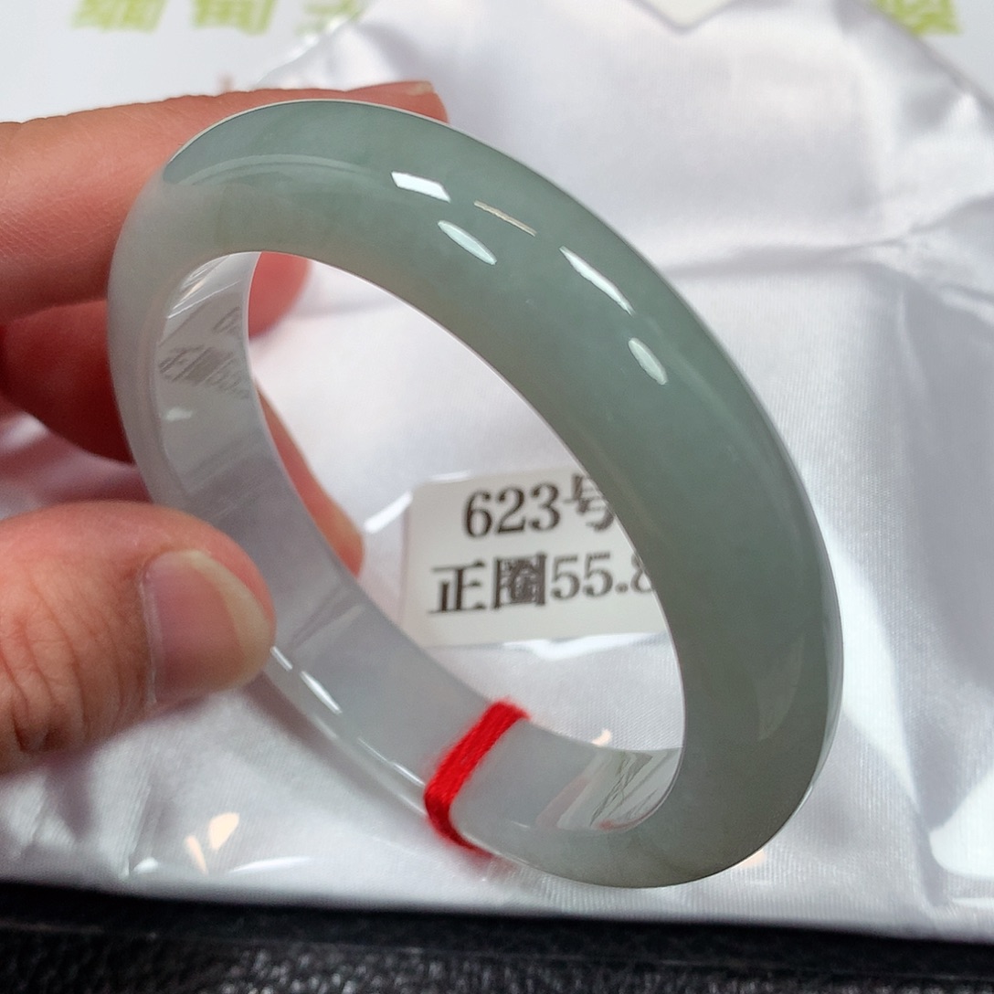 【闪购商品】未镶嵌手镯翡翠623号