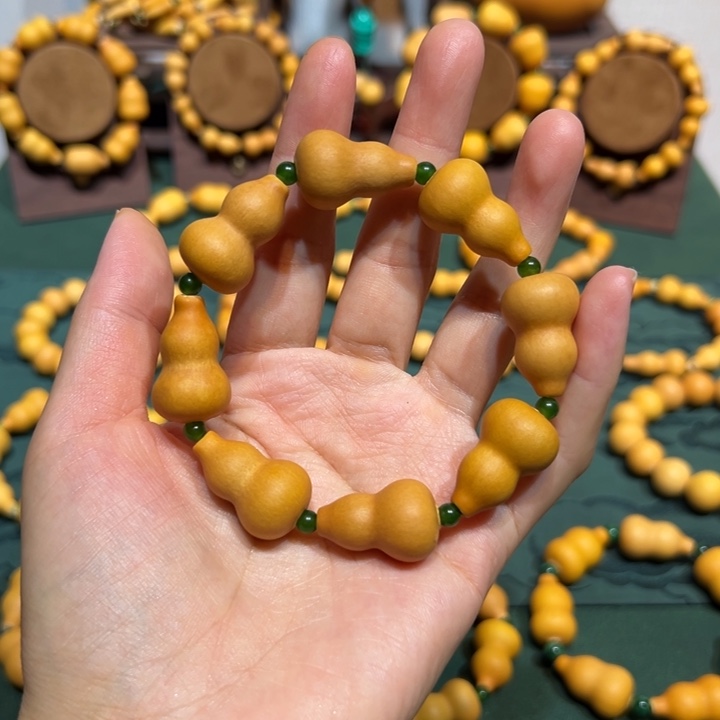 岁***茶精品高货葫芦手串