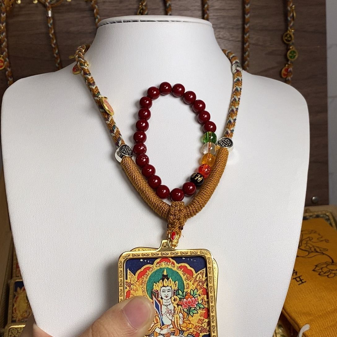 织绣小****肥我是一只小小鸟地域鬼的人