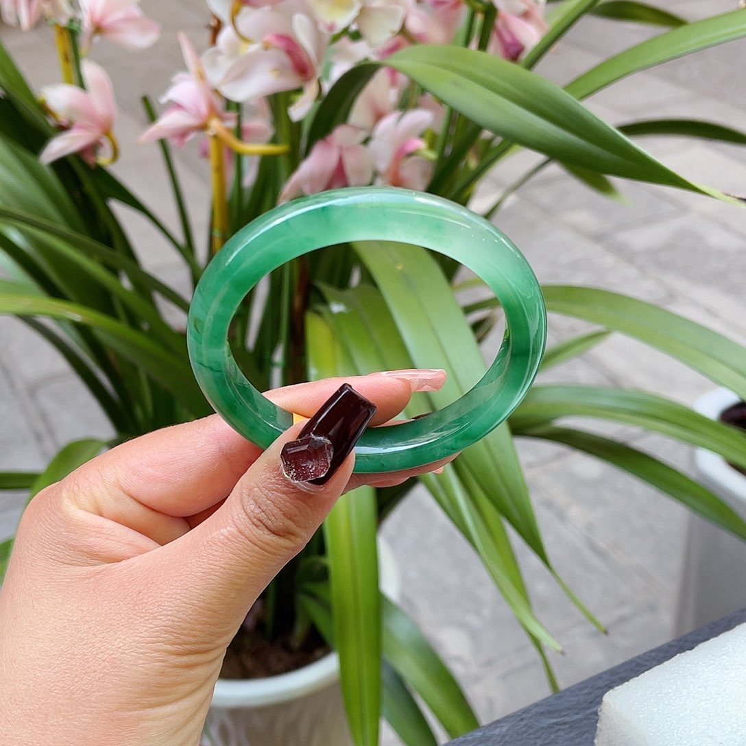 石英质玉手镯未镶嵌06