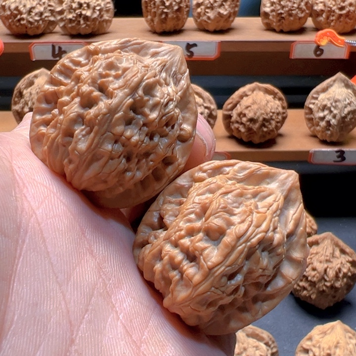 C***Z吊坠文玩核桃火凤凰