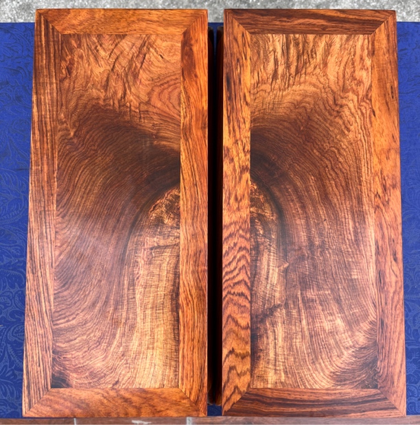 海南黄花梨老料《茶几》一对