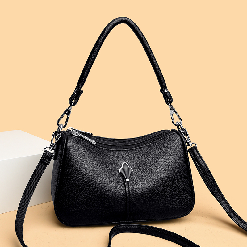 新款软皮包包女2026新款通勤单肩包小众女包高级感百搭妈妈斜挎包