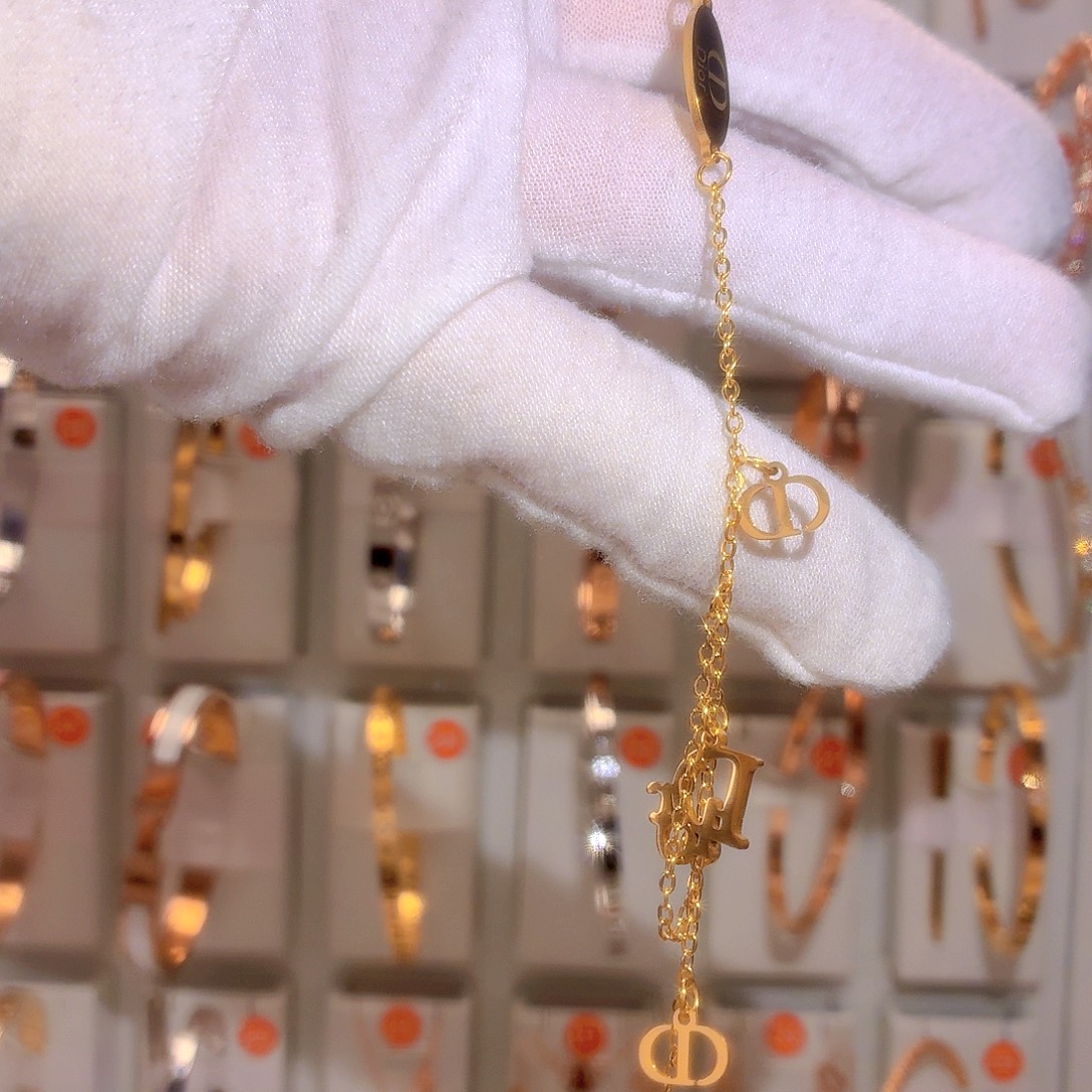 钛钢钛钢饰品等商品