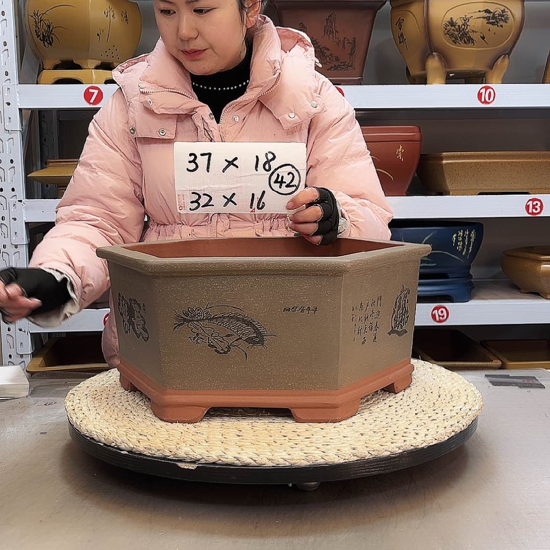 紫砂花盆紫砂花盆