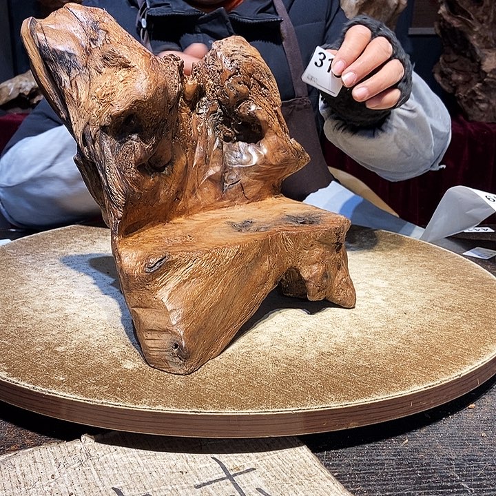 闲***绘316。随行根艺根艺