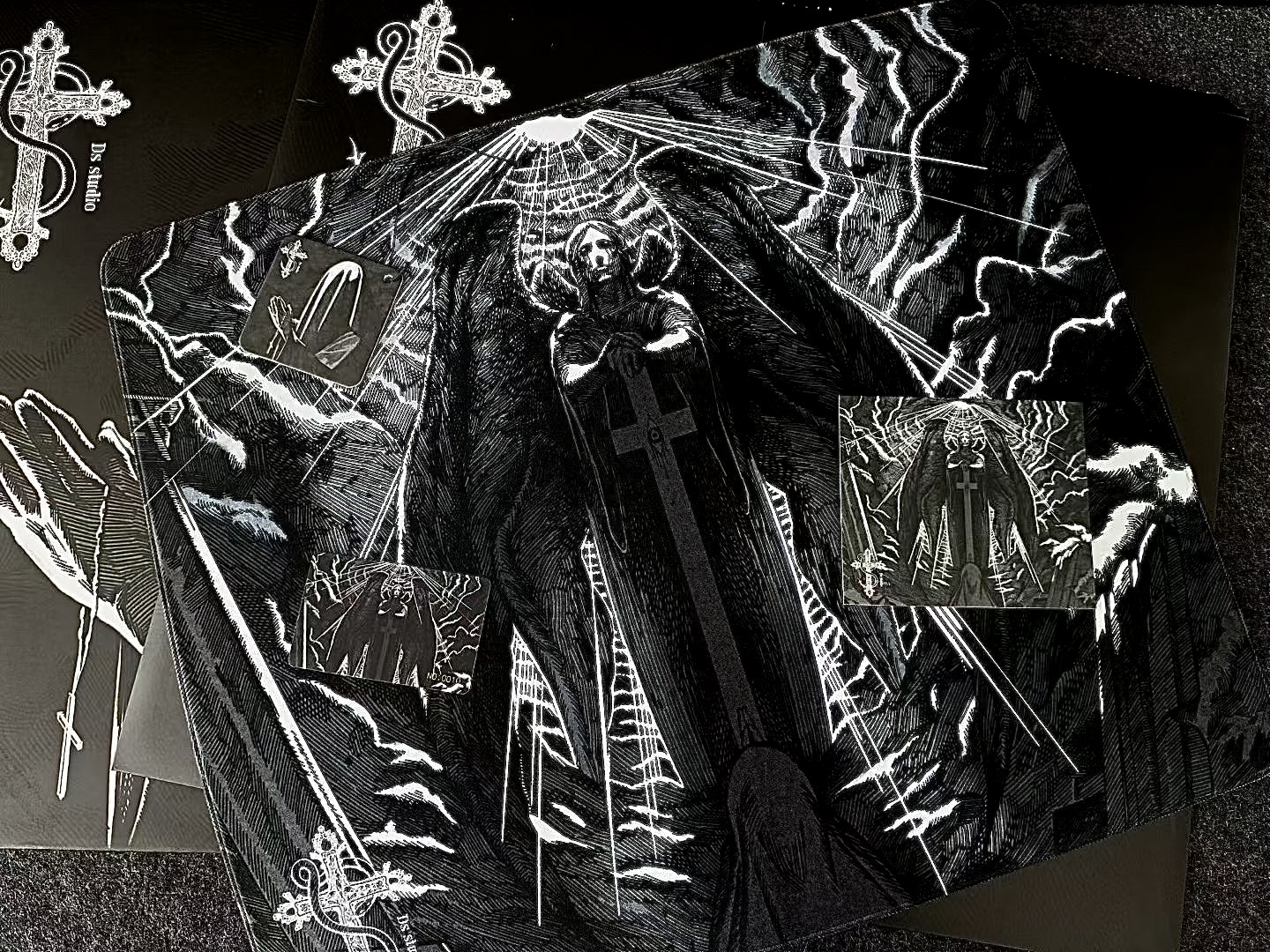 Ds studio克苏鲁系列《降临》420*490mm井上sli mflex底胶鼠标垫