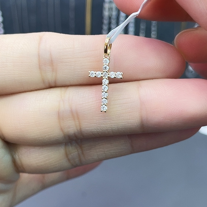 钻石18K金镶嵌颈饰