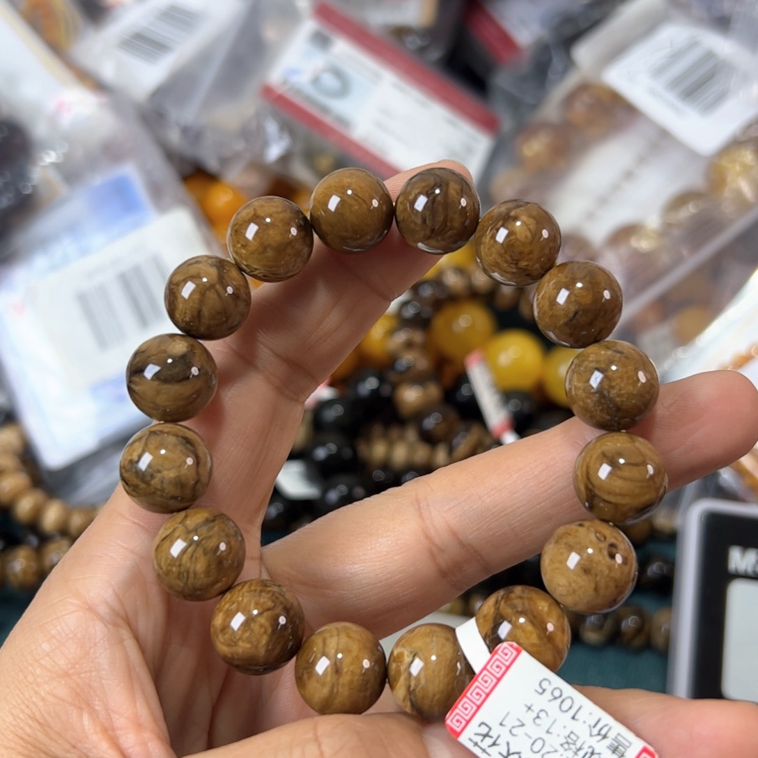 琥珀珠宝奇石未镶嵌31