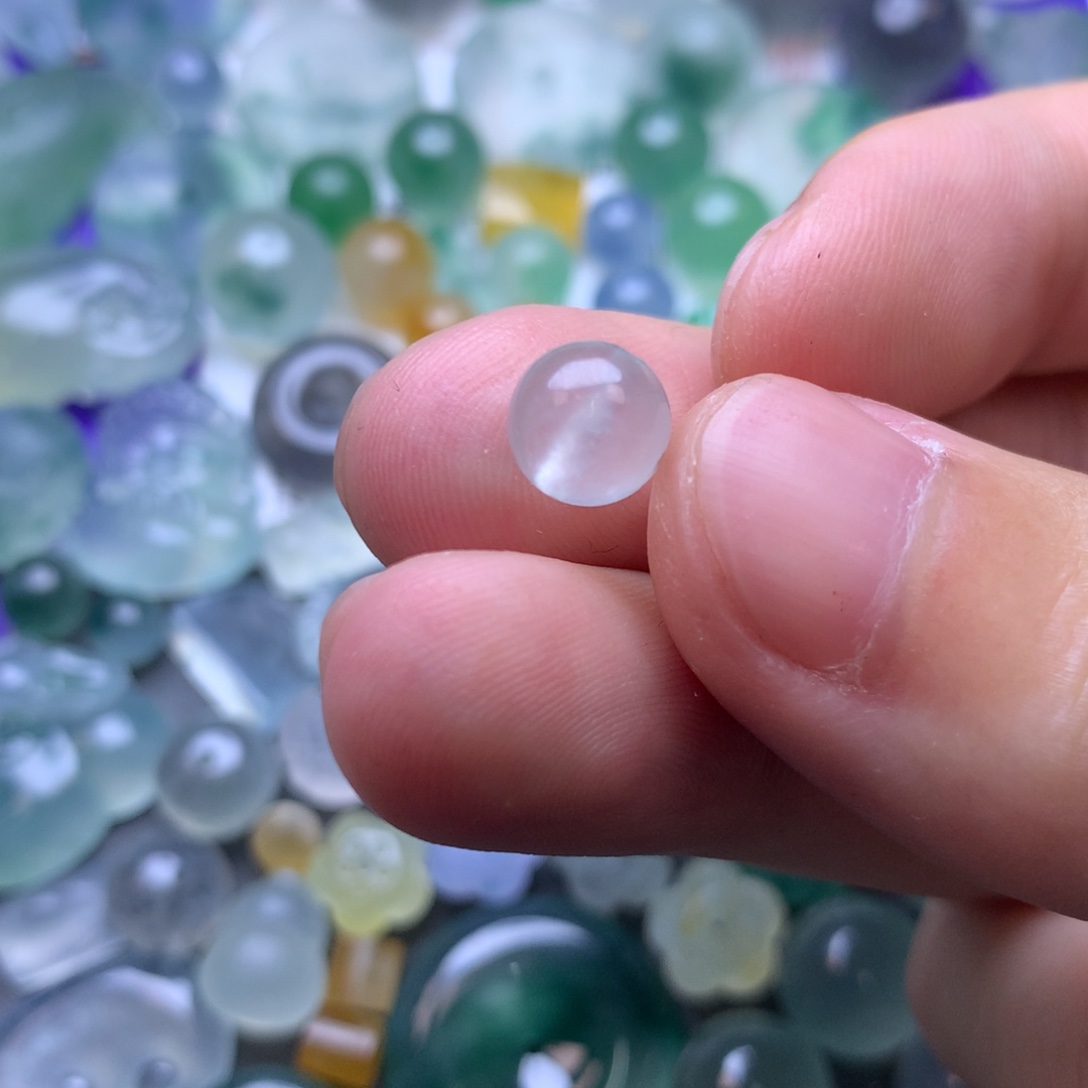 定制翡翠未镶嵌珠子