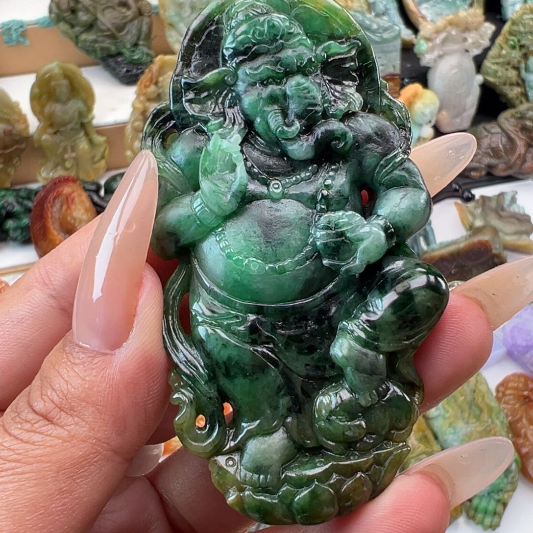 未镶嵌挂件翡翠天然缅甸