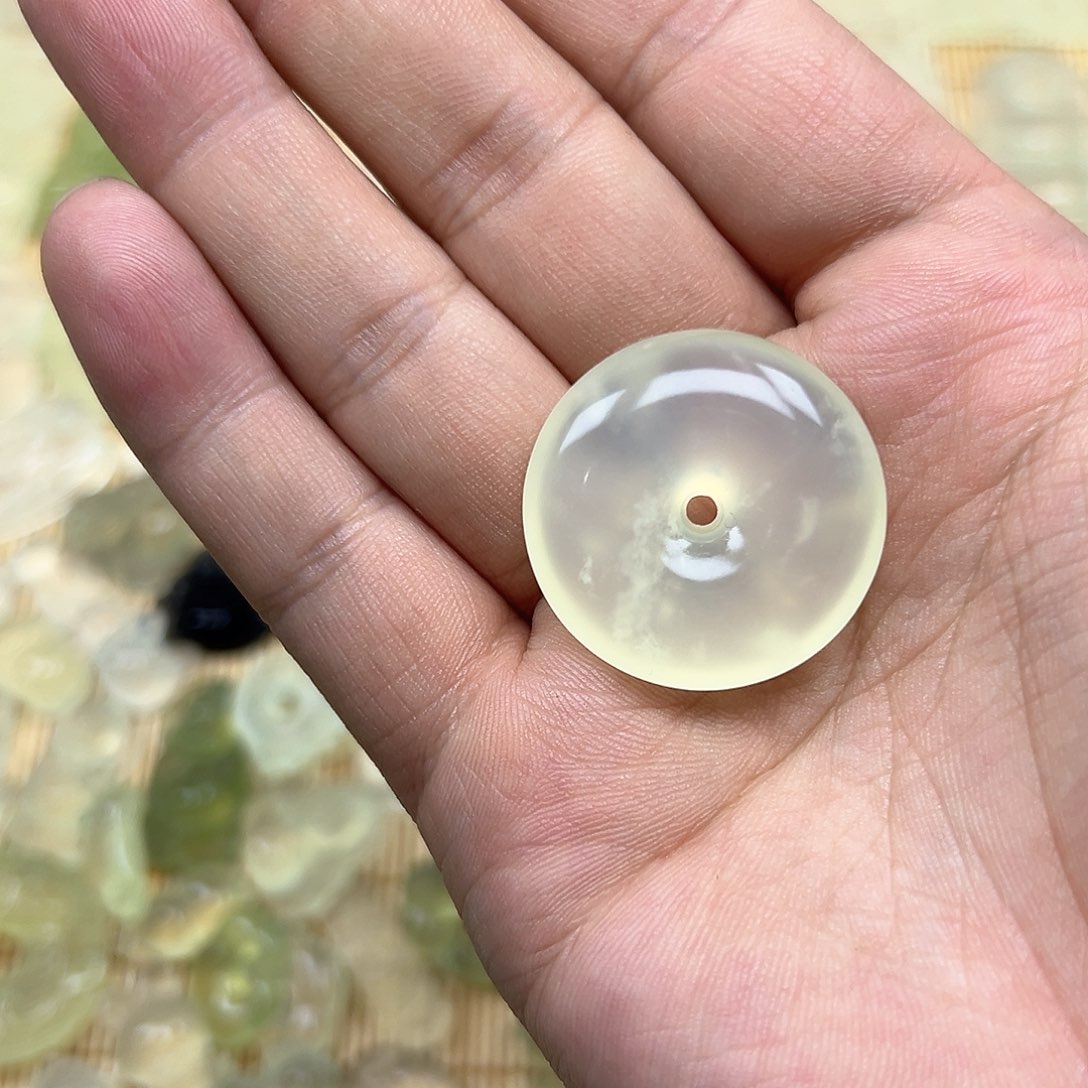 岫玉钥匙链未镶嵌?*