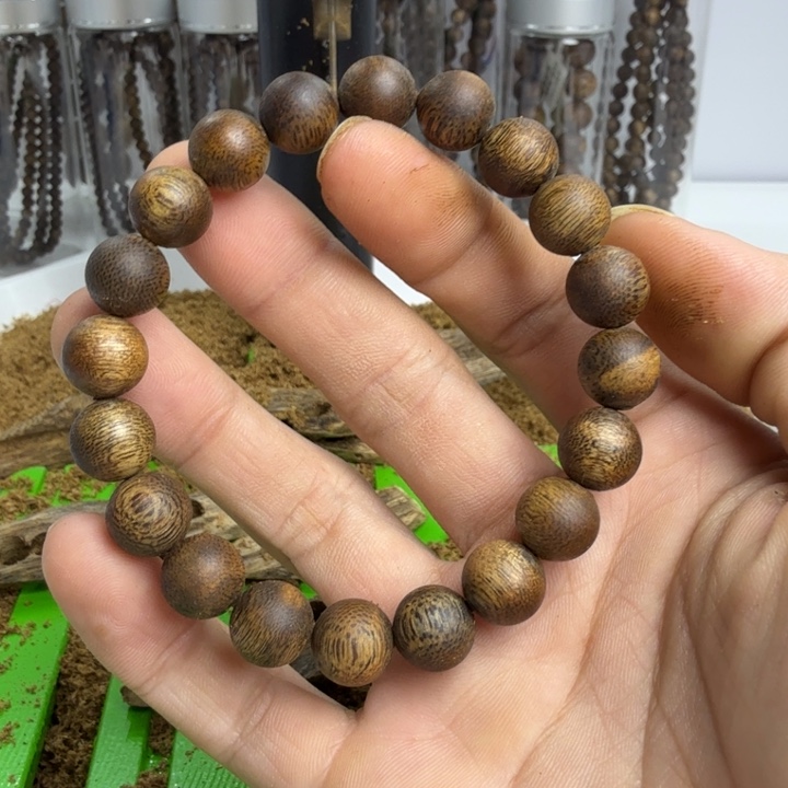 家***子沉香沉香碎屑1.0规格8克➕