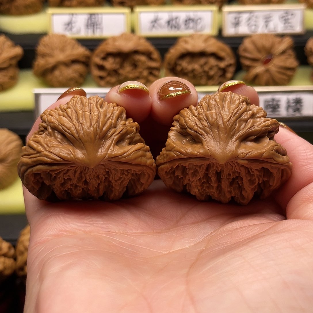 【闪购商品】吊坠文玩核桃虎蛇40