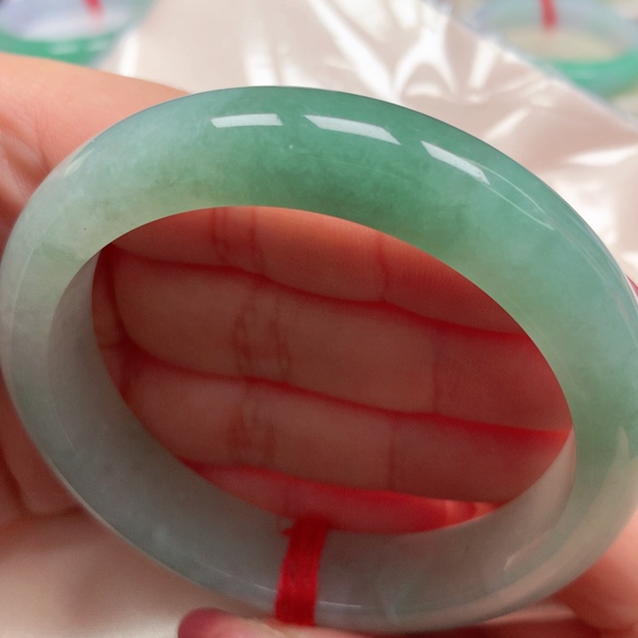 翡翠手镯未镶嵌宽版冰绿43