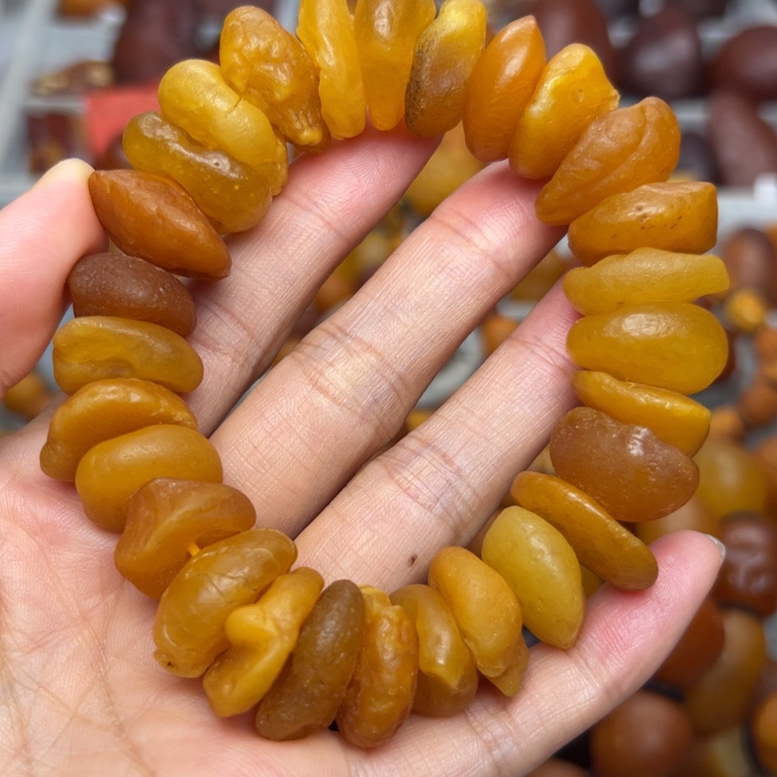 未镶嵌琥珀裸石天然蜜蜡
