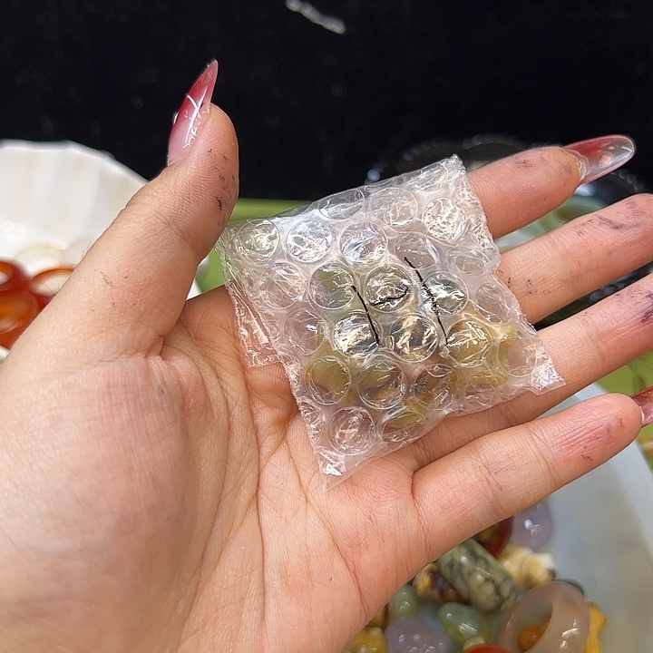 H***玛瑙/玉髓未镶嵌戒指