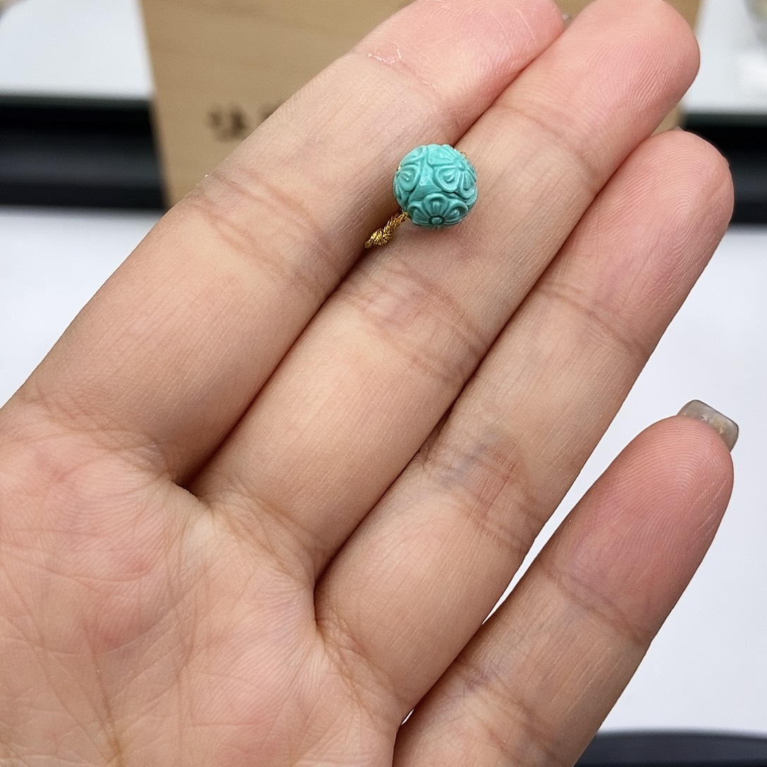 绿松石未镶嵌珠宝奇石8.5