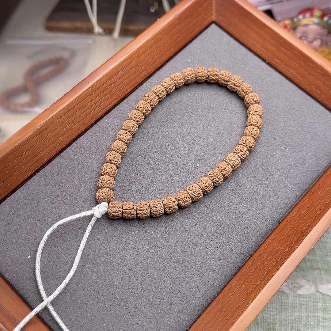 【闪购商品】金刚菩提手串9.2潜水艇