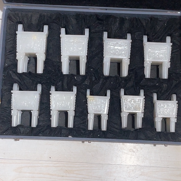 和田玉挂件未镶嵌人**值