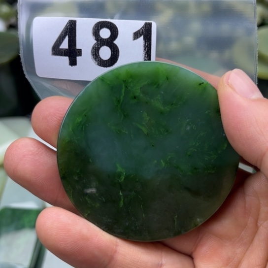 和田玉未镶嵌珠宝半成品